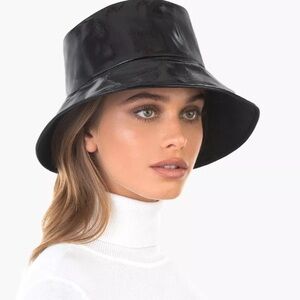 PATTI BUCKET HAT Eric Javits